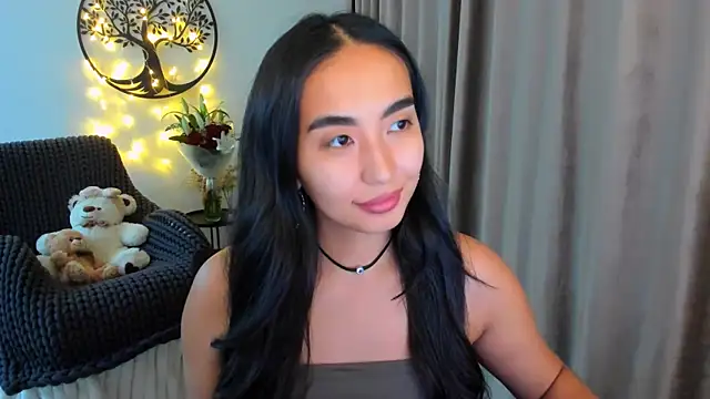 worldofkim online show from 02/18/26, 05:20