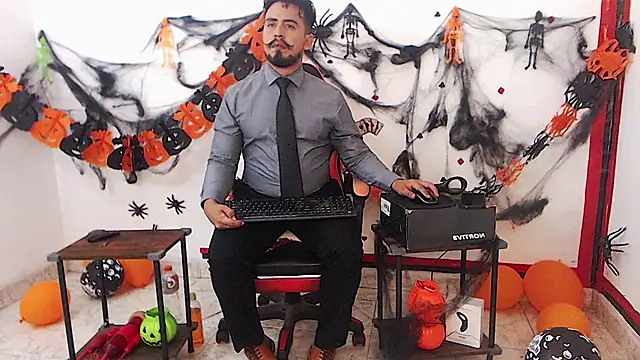 KalethBigDick online show from 10/28/25, 07:01