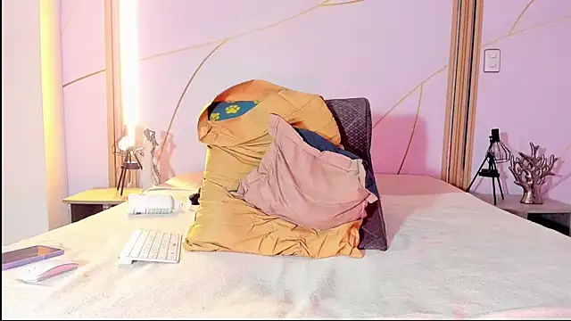 CheryHandsome online show from 02/11/25, 11:01