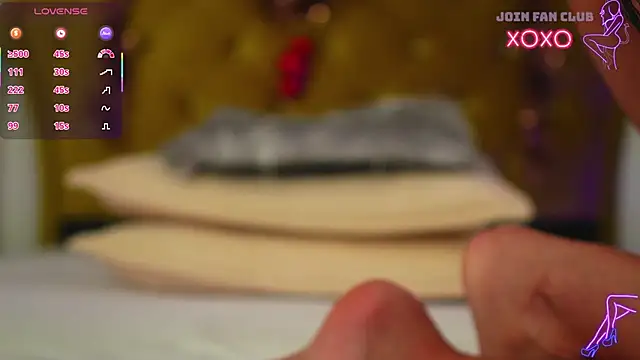 VelmaEvans online show from 12/04/25, 03:16