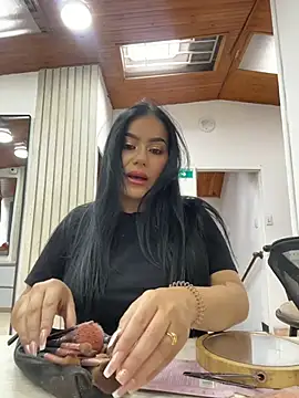 Miah gomez  online show from 01/16/26, 05:17