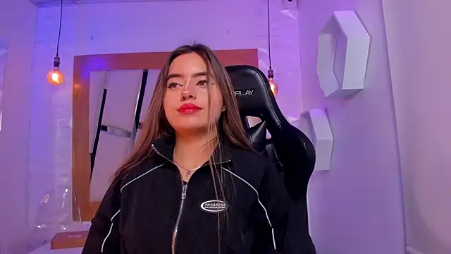 ary cooper  online show from 11/06/25, 12:28