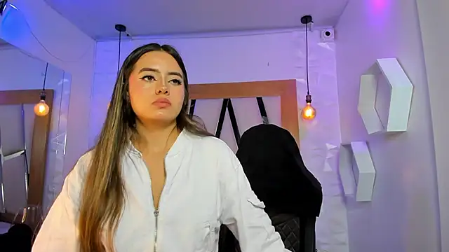 ary cooper  online show from 11/25/25, 12:27