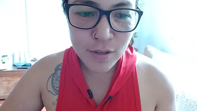 Snapshot of ALISSA_MIKGAR chatting on 05/12/26, 03:31 ALISSA MIKGAR online show from 05/12/26, 03:31