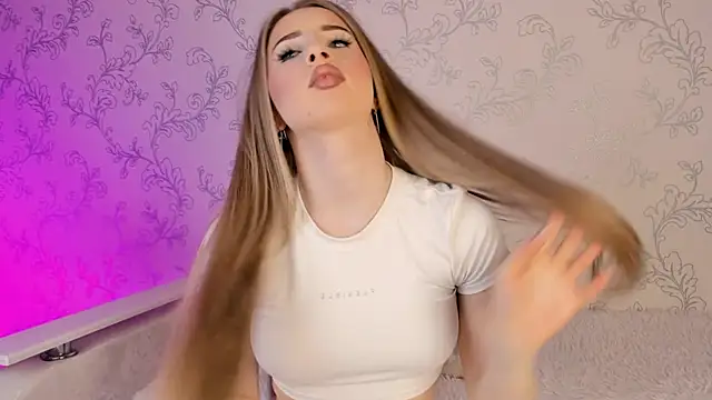 Snapshot of milky_waybaby chatting on 01/07/25, 05:12 milky waybaby online show from 01/07/25, 05:12