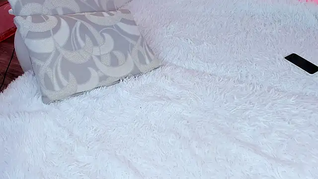 Snapshot of milky_waybaby chatting on 03/23/25, 07:20 milky waybaby online show from 03/23/25, 07:20