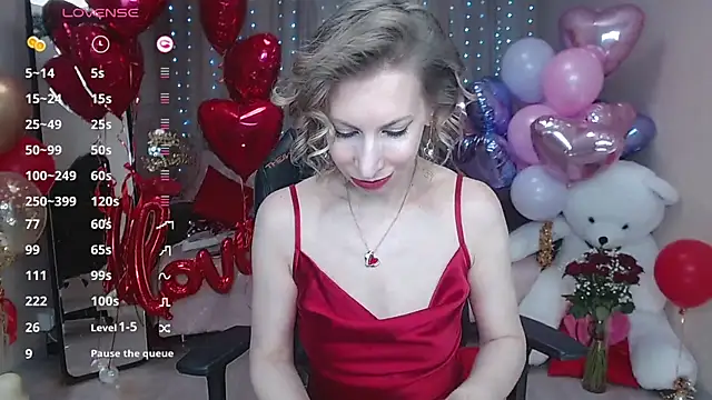 AdrianaSea online show from 02/14/25, 09:03