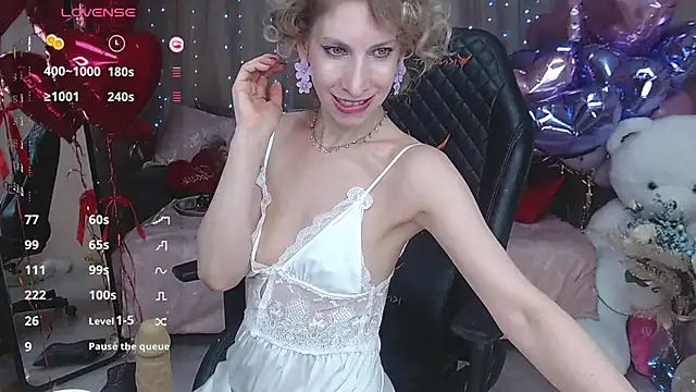 AdrianaSea online show from 03/01/25, 02:55