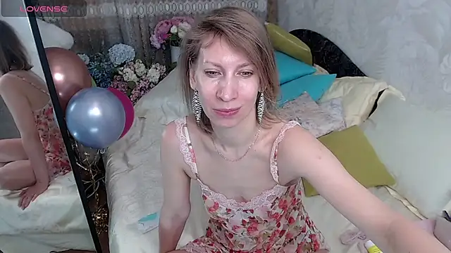 AdrianaSea online show from 03/23/26, 05:44