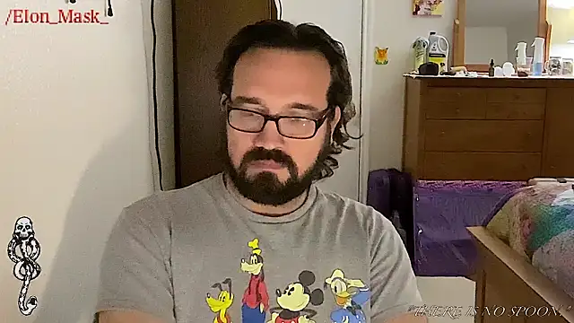 Snapshot of Seraph_De_La_Luna chatting on 12/14/24, 03:40 Seraph De La Luna online show from 12/14/24, 03:40