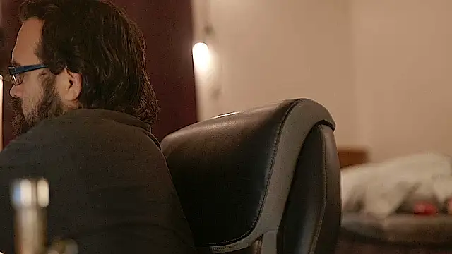 Snapshot of Seraph_De_La_Luna chatting on 12/27/24, 07:03 Seraph De La Luna online show from 12/27/24, 07:03