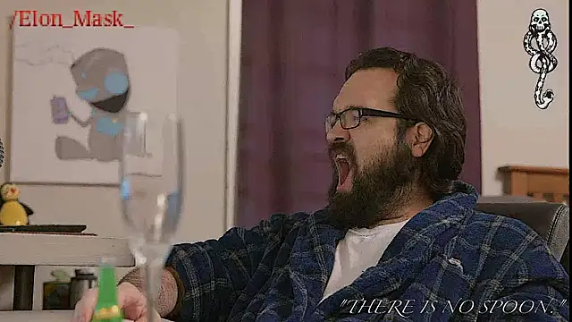 Snapshot of Seraph_De_La_Luna chatting on 02/14/25, 04:37 Seraph De La Luna online show from 02/14/25, 04:37