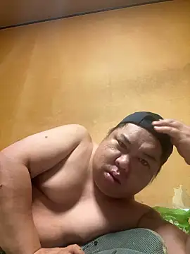 punk0805 online show from 09/28/25, 05:07