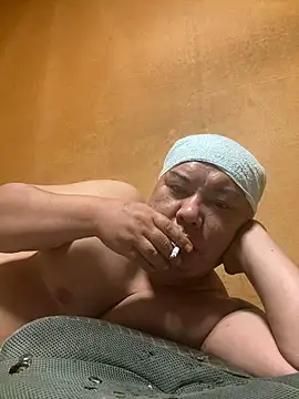 punk0805 online show from 10/14/25, 04:08