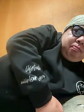 punk0805 online show from 02/03/26, 07:24