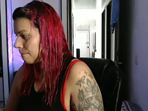 Snapshot of CarolinaRincon chatting on 02/09/25, 08:45 CarolinaRincon online show from 02/09/25, 08:45