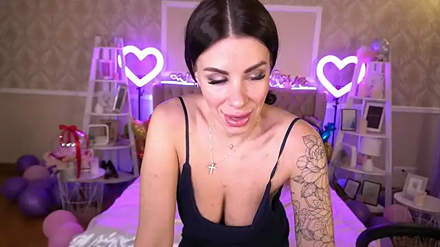 Snapshot of IsabellaFoxyy chatting on 02/06/25, 04:47 IsabellaFoxyy online show from 02/06/25, 04:47