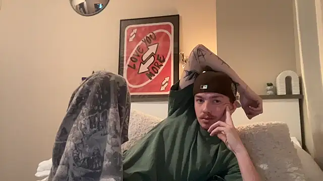 Snapshot of younghungginger chatting on 12/05/24, 11:40 younghungginger online show from 12/05/24, 11:40