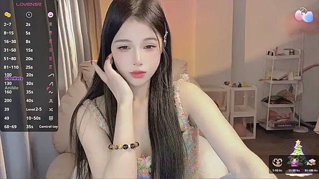 Snapshot of 7-Love chatting on 01/17/25, 03:53 7-Love online show from 01/17/25, 03:53