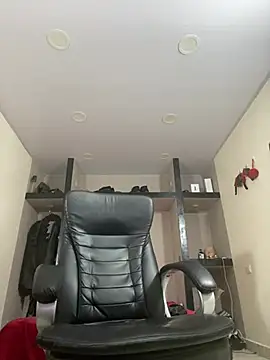 AlejoKhalifa  online show from 07/16/26, 09:04