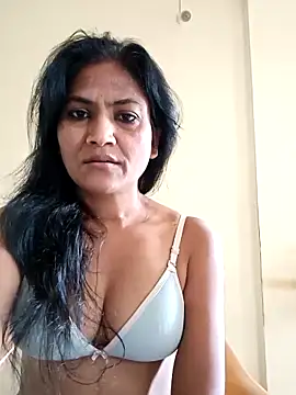 sunita6009 online show from 10/02/25, 03:02