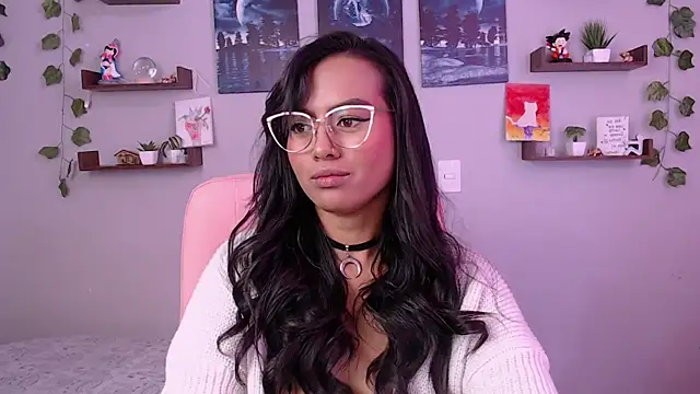 macey elliot  online show from 01/21/25, 02:37