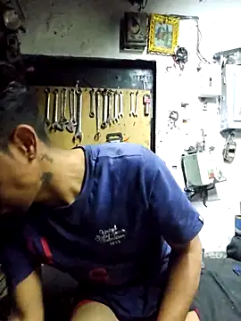 Snapshot of pene_latinoriico chatting on 11/08/25, 05:51 pene latinoriico online show from 11/08/25, 05:51