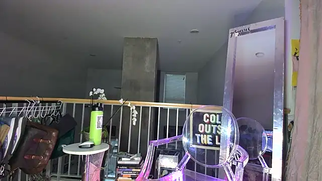 Snapshot of Glamazonx chatting on 03/11/25, 01:05 Glamazonx online show from 03/11/25, 01:05