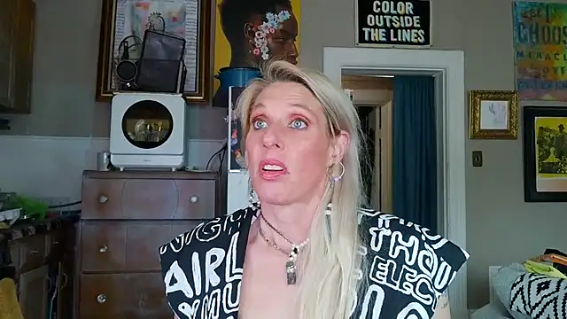 Glamazonx online show from 02/20/26, 09:37