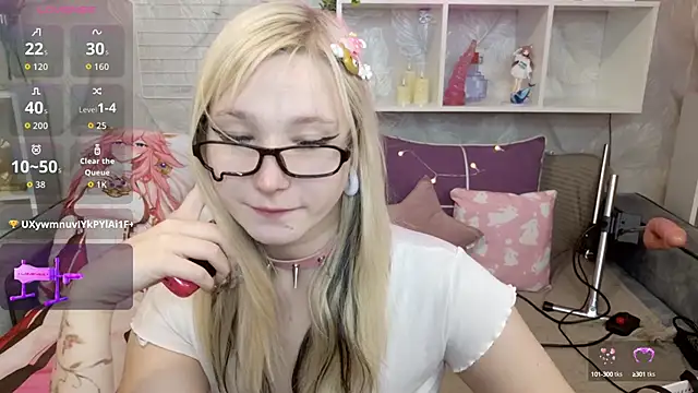 MeowkaKitty online show from 09/29/25, 01:44