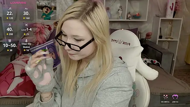 MeowkaKitty online show from 02/25/26, 02:10