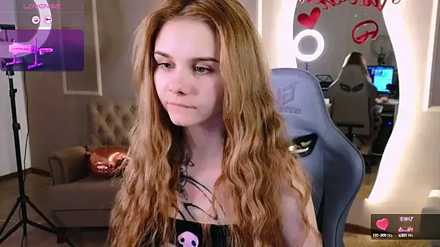 Britney Lynch online show from 02/16/25, 08:33