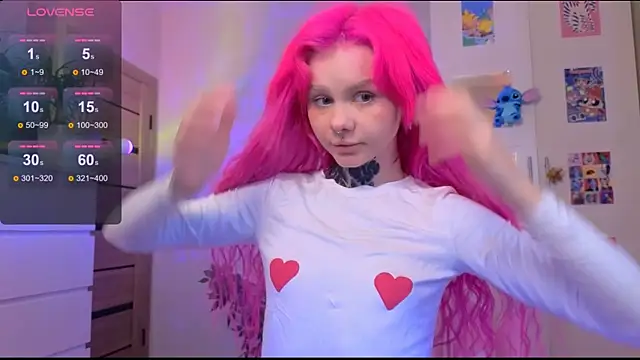 Britney Lynch online show from 10/10/25, 08:08