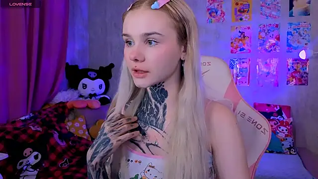 Britney Lynch online show from 02/22/26, 07:01