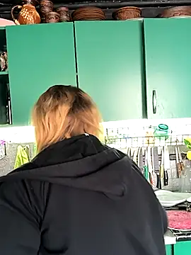 jusichka online show from 04/07/26, 07:42