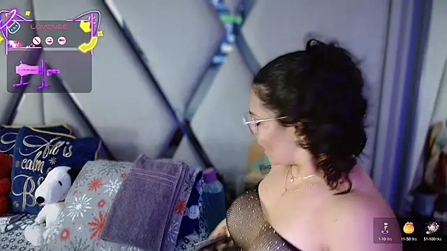 paula daniela1 online show from 10/12/25, 09:03