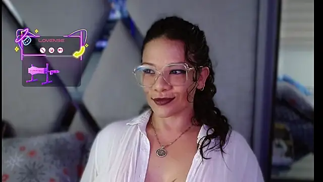 paula daniela1 online show from 11/02/25, 09:39