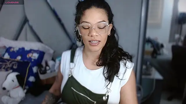 paula daniela1 online show from 12/16/25, 03:06