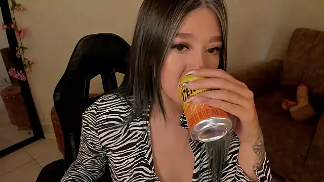 kat apple online show from 04/07/26, 10:09