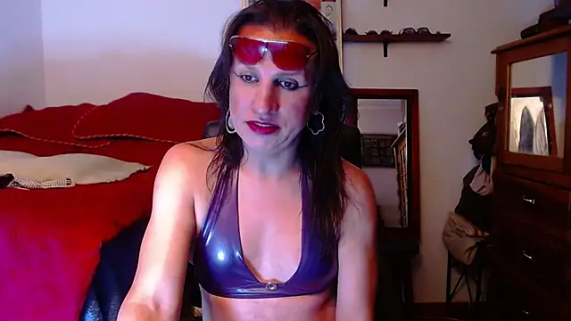 LorenJade online show from 07/14/26, 10:21