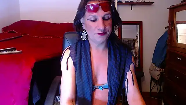 LorenJade online show from 07/28/26, 07:59