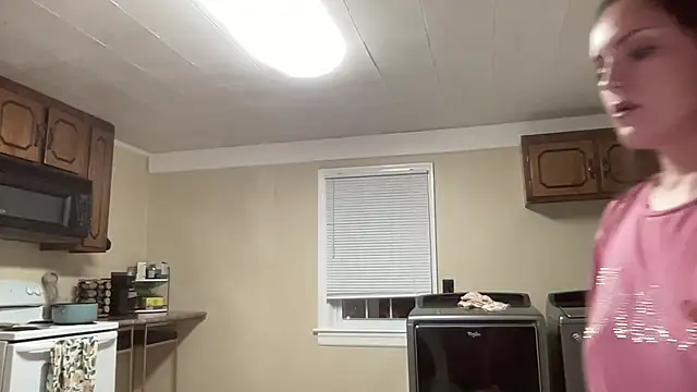 sexylilly69 online show from 09/13/25, 12:54