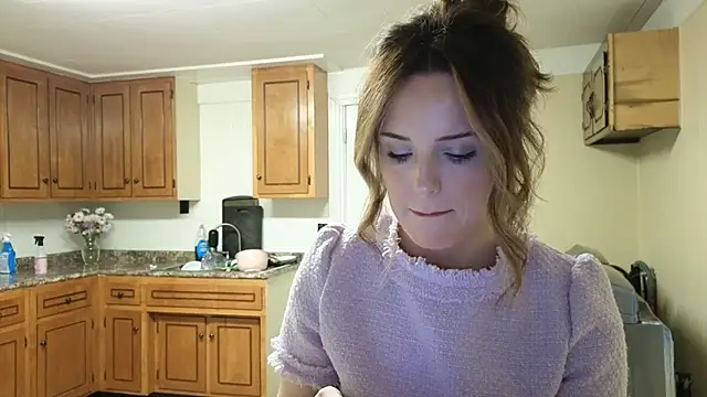 sexylilly69 online show from 02/18/26, 11:33