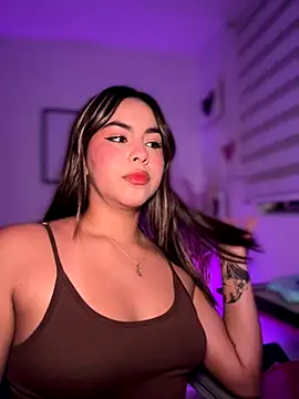 Zarah Blare online show from 11/13/25, 03:27