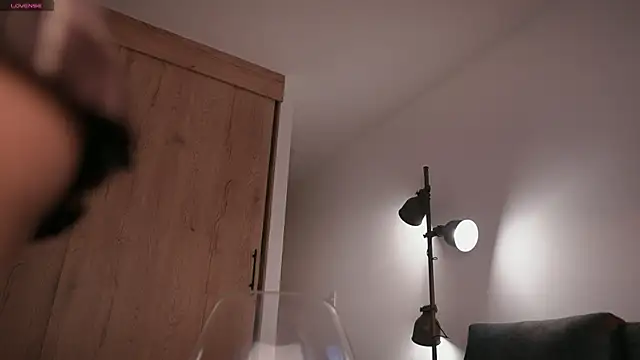 GigiLee  online show from 11/22/25, 11:26