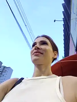 Snapshot of Irresistible24 chatting on 11/07/25, 09:48 Irresistible24 online show from 11/07/25, 09:48