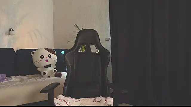 Snapshot of hotexclusive_ chatting on 03/15/25, 07:53 hotexclusive online show from 03/15/25, 07:53