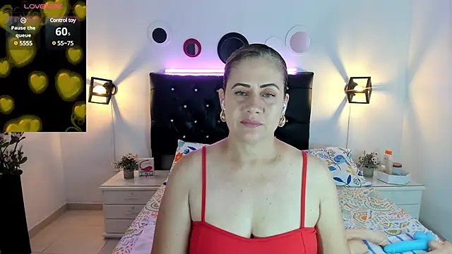 sophiahunt286 online show from 01/30/25, 10:30