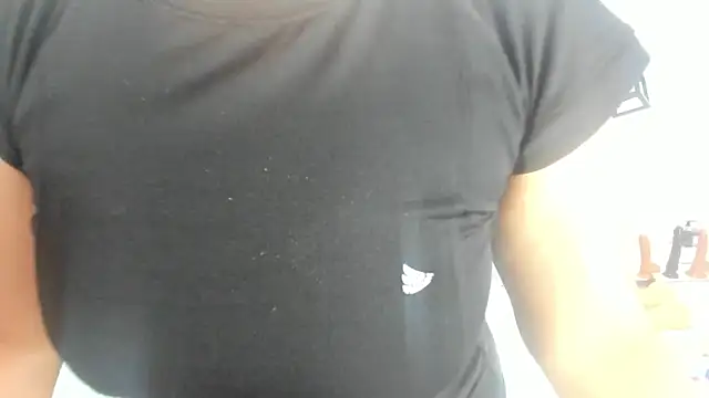 sophiahunt286 online show from 01/16/26, 09:19