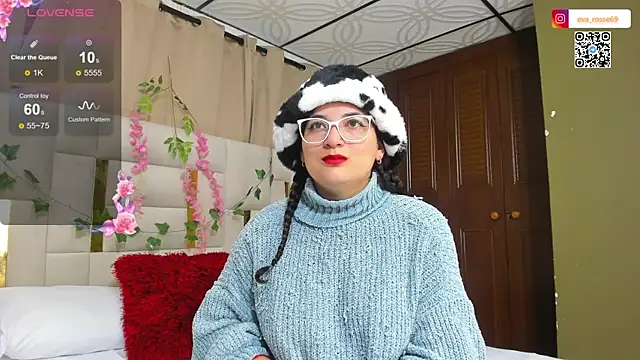 Snapshot of eva_rosse69 chatting on 10/10/25, 12:04 eva rosse69 online show from 10/10/25, 12:04
